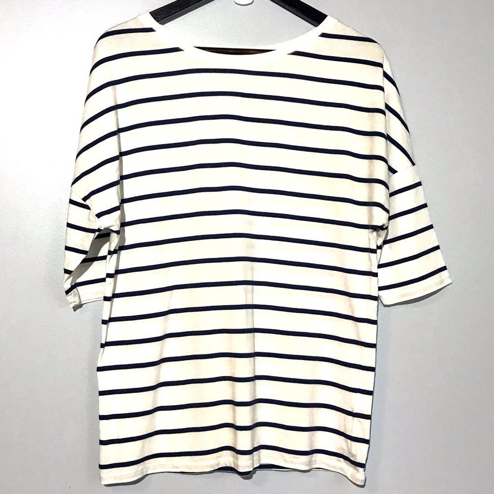 2for$20 Jacob Blue and White Stripes Short Sleeve Large